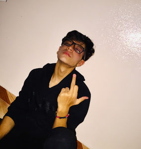 Meet your Posher, Thomas